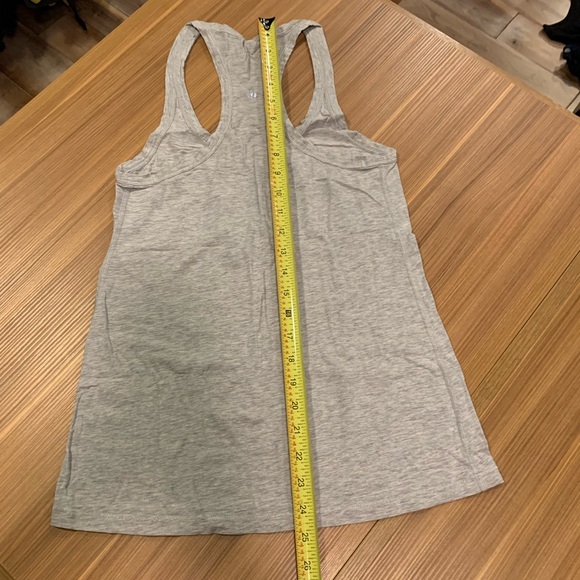 Lululemon love racerback tee 6 EUC Pima blend - Picture 4 of 6